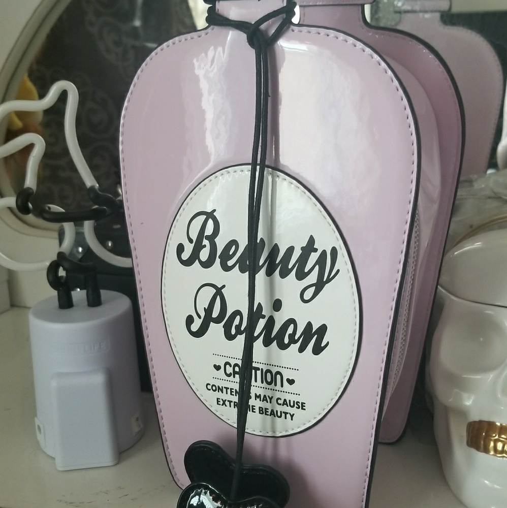 Beauty Potion Cosmetic Case